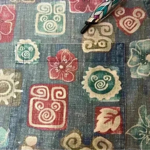 Reyn Spooner x  Disney x Mickey Mouse Cotton Shirt-Large (With Stains***) - Picture 7 of 9